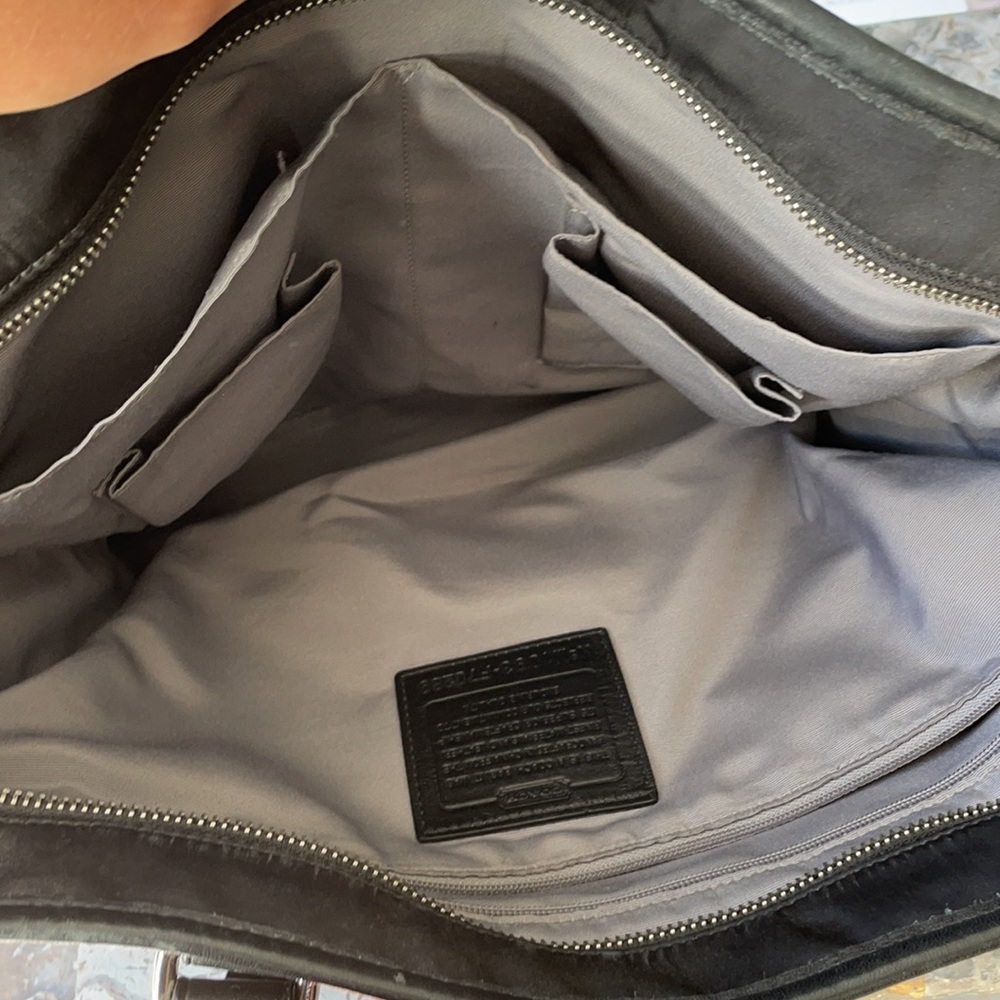 4 Coach Bags - Picture 7 of 14